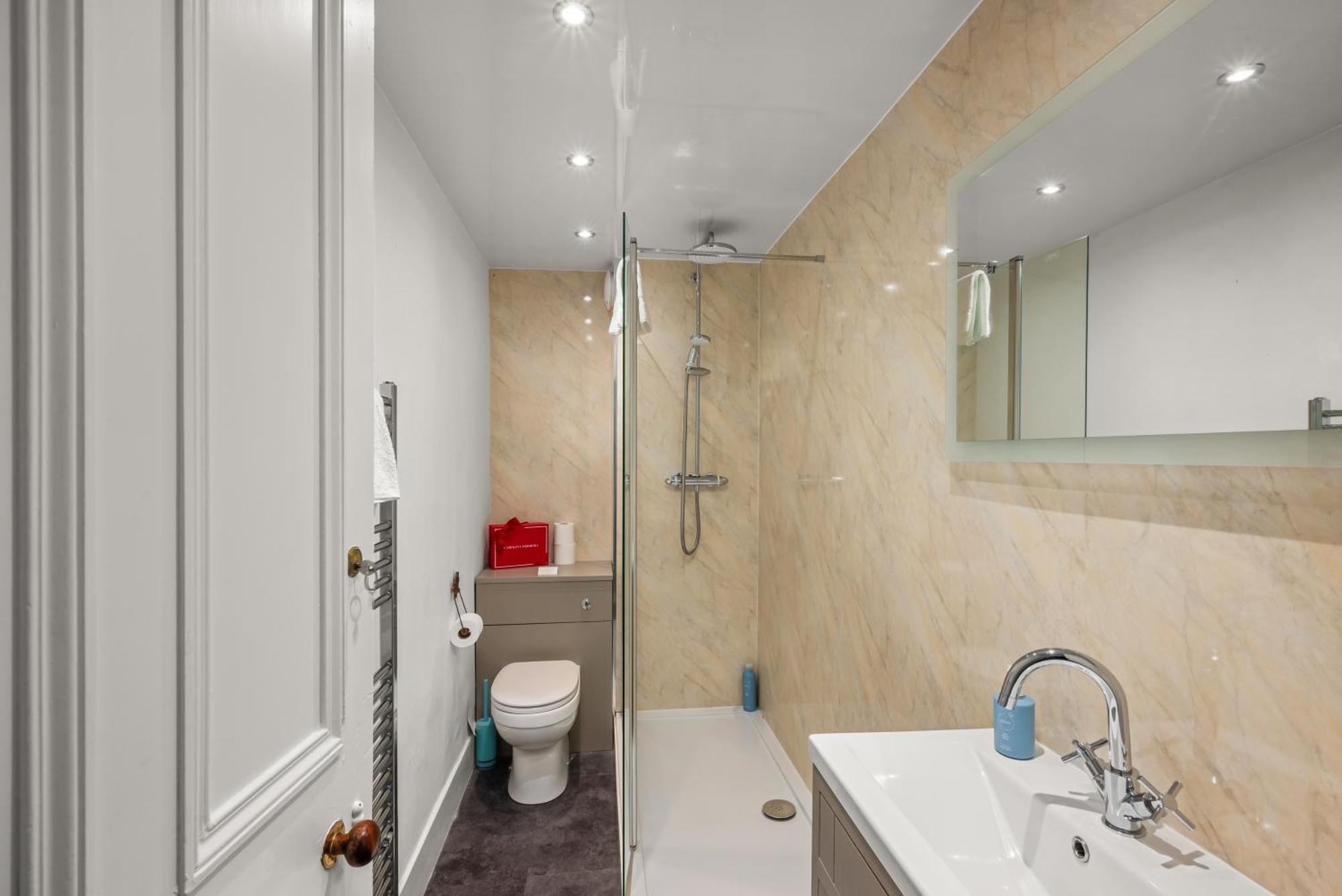 Rosebank House - 12 Guests, 6 Ensuite Bedrooms, Ev Point, Games Rooms, Wood Burner, Pet Friendly! Blairgowrie and Rattray Zewnętrze zdjęcie