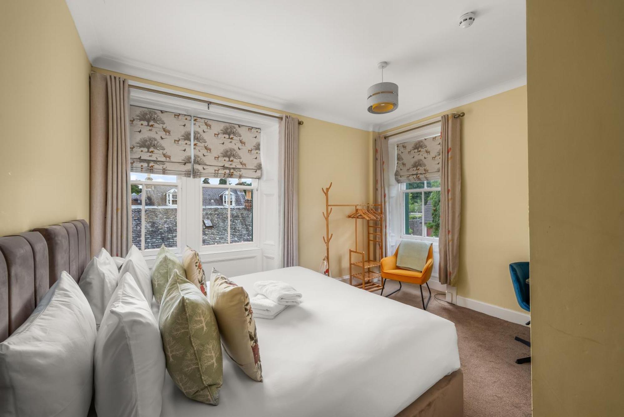 Rosebank House - 12 Guests, 6 Ensuite Bedrooms, Ev Point, Games Rooms, Wood Burner, Pet Friendly! Blairgowrie and Rattray Zewnętrze zdjęcie